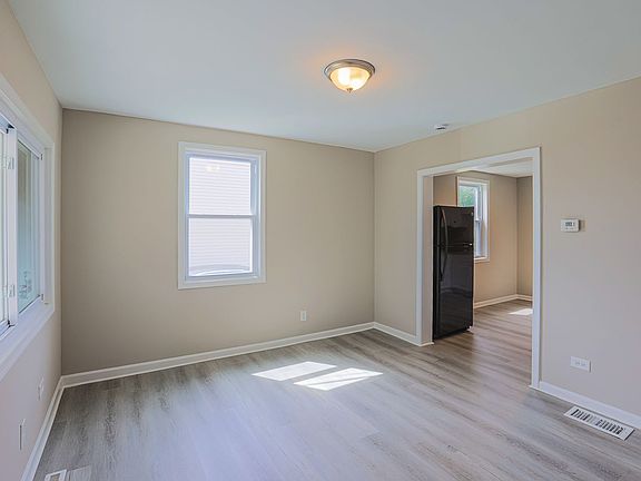 5th image of 3 Mavista Ave