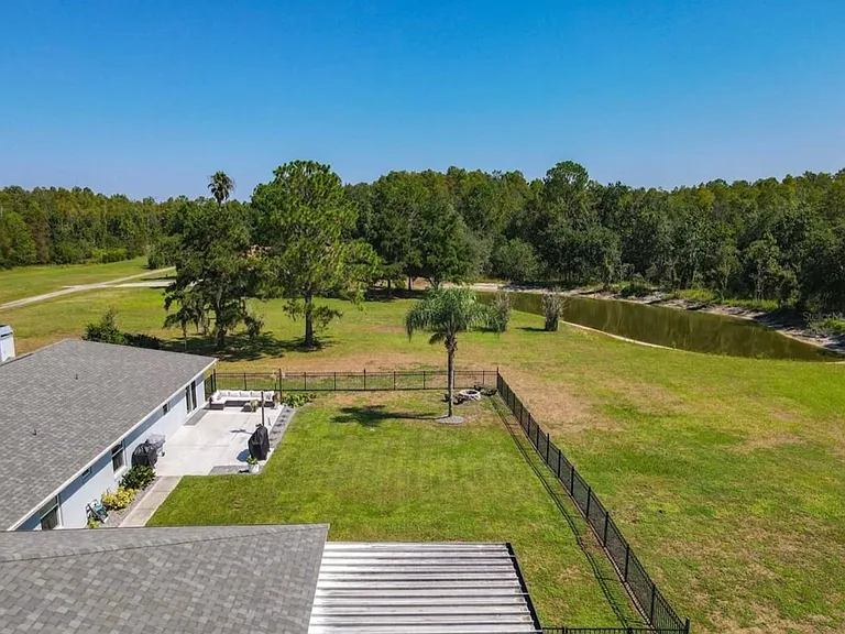 4400 Thermal Ln — Photo 43