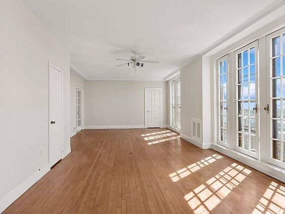 3rd image of 2600 Kennedy Blvd APT 9C
