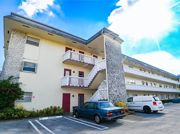 4441 NW 16th St APT J301, Fort Lauderdale, FL 33313
