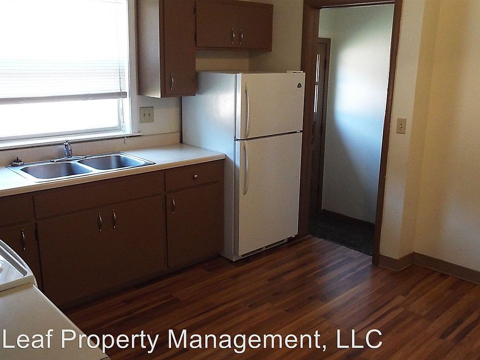 2nd image of 912-1008 17th St S