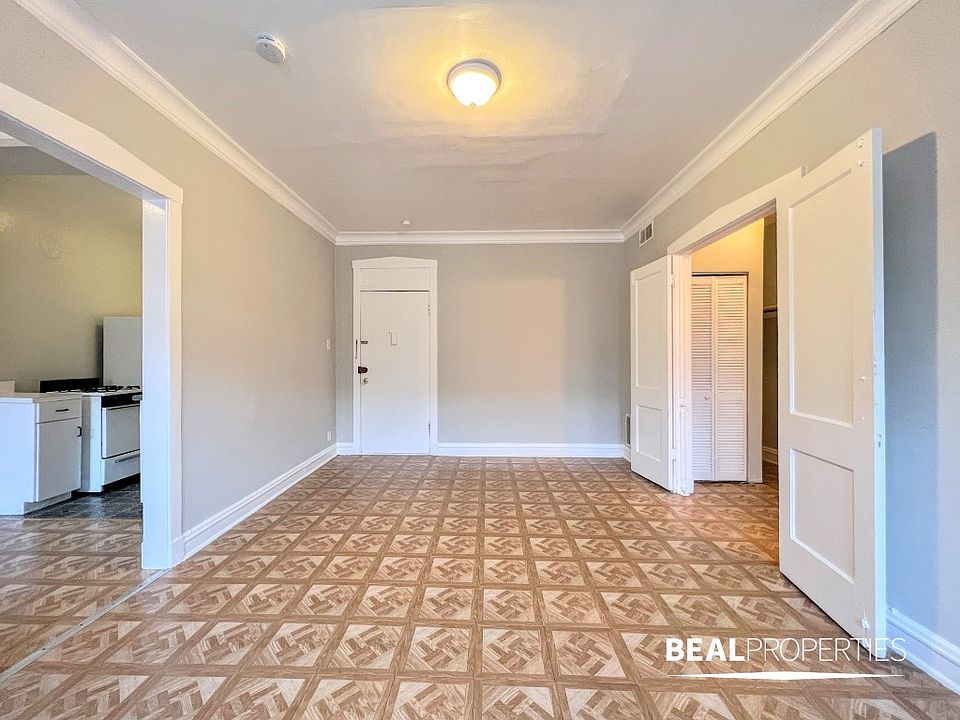 1st image of 2244 W Wilson Ave #2244103