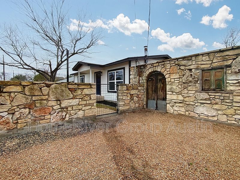 1st image of 7912 Tisdale Dr