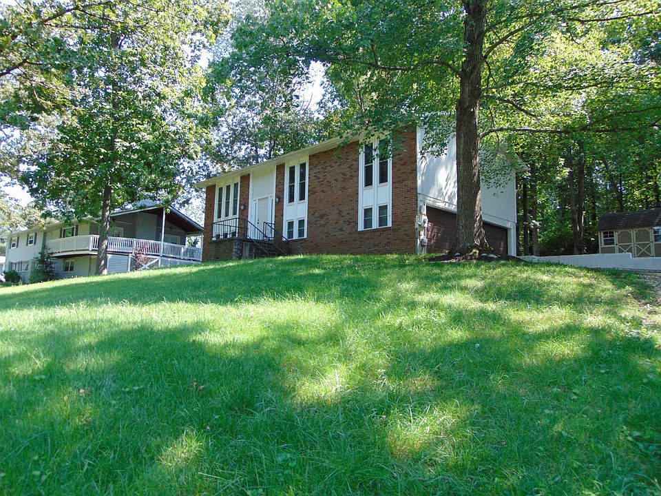 1st image of 1408 Lakeshire Dr