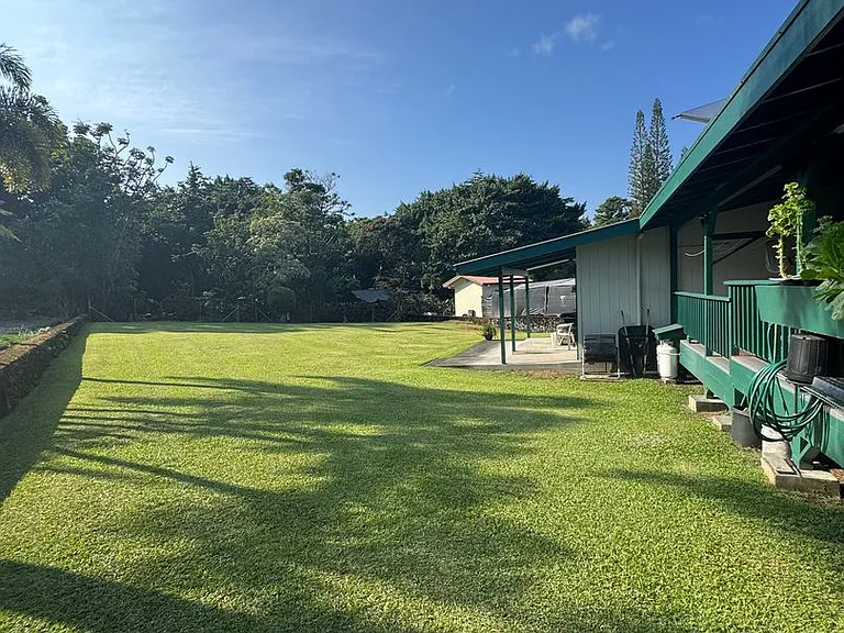 230 Kapualani St — Photo 3