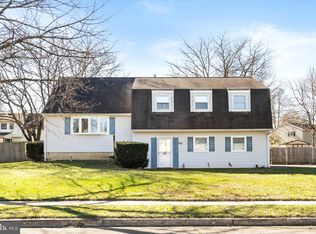 567 Flock Rd, Hamilton, NJ 08690