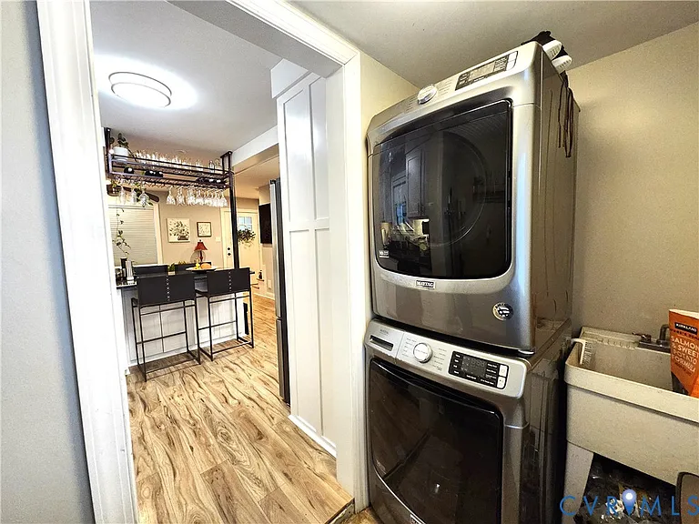 501 Pelham Dr — Photo 7