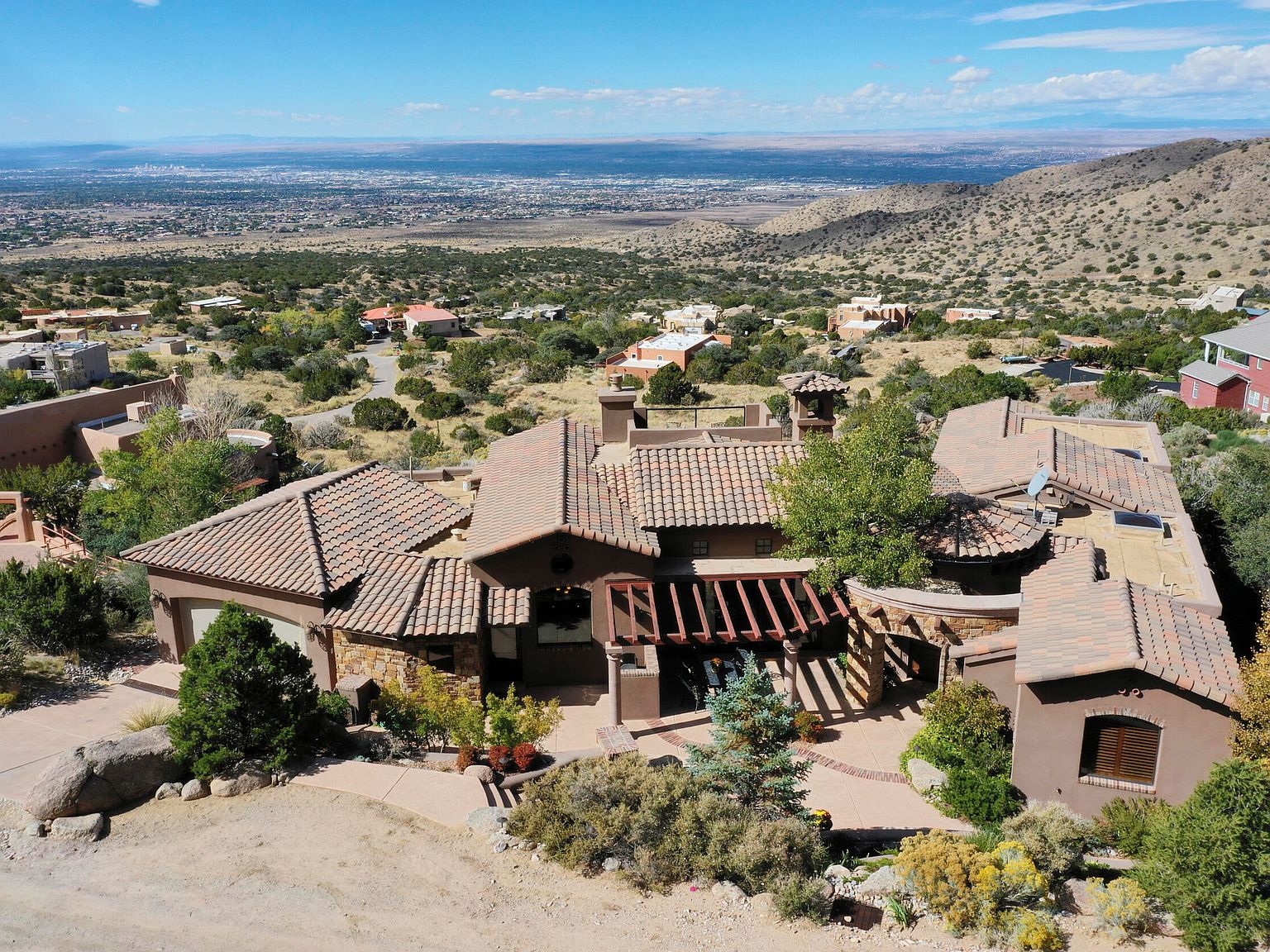 1113 La Luz Trl NE, Albuquerque, NM 87122 Zillow