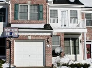 26 Deepwater Cir, Manalapan, NJ 07726