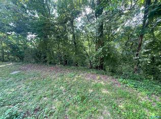 11 Dora Dr, Florence, AL 35633