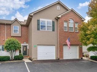 714 Spring Valley Dr, Lewis Center, OH 43035