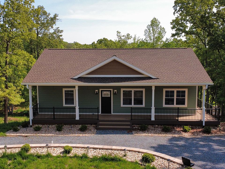 1st image of 106 Park Shores Cir