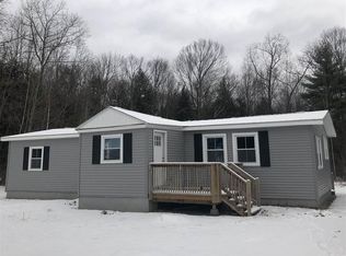 369 Smith Rd, Amsterdam, NY 12010