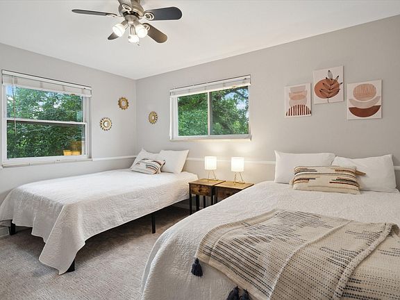 The home boasts 1 king, 6 queens and 2 twin sized beds