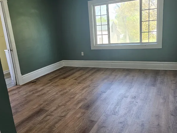 289 Mason Ave #2, Muskegon, MI 49441