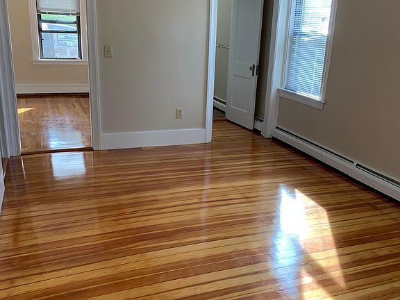 4th image of 205 Standish Ave #1