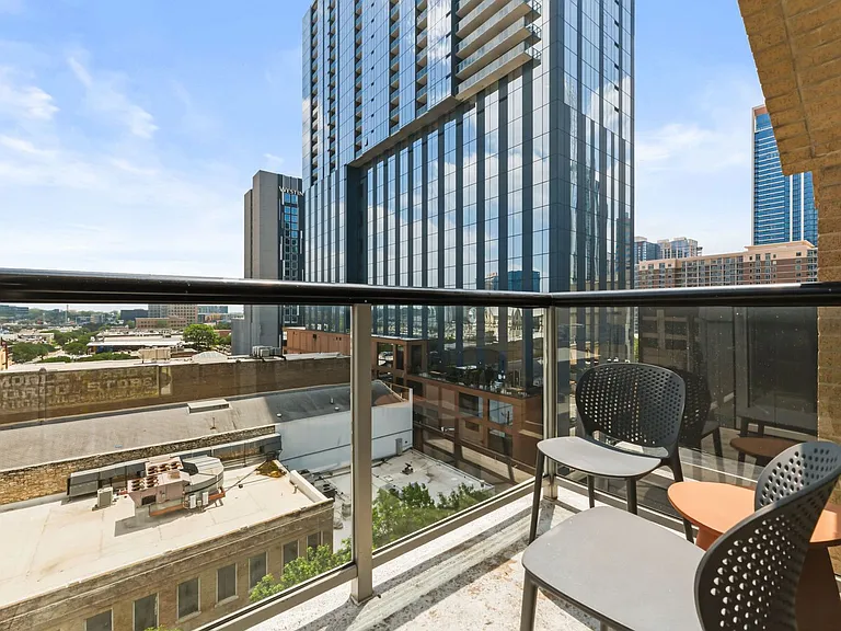 Littlefield Lofts — Photo 37