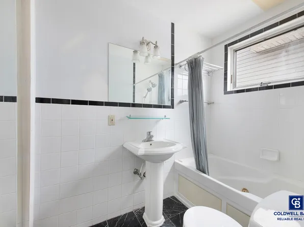 74-24 43rd Avenue image 11 of 13