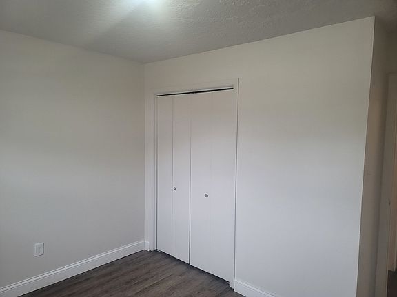 4th image of 24 Buchanan Ct Unit 2