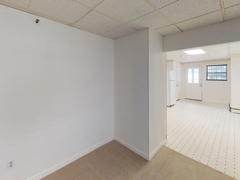 62 Main St #3 — Photo 4
