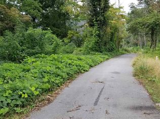 330 E Holly Ridge Rd, Gatlinburg, TN 37738