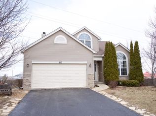 2113 Winding Lakes Dr, Plainfield, IL