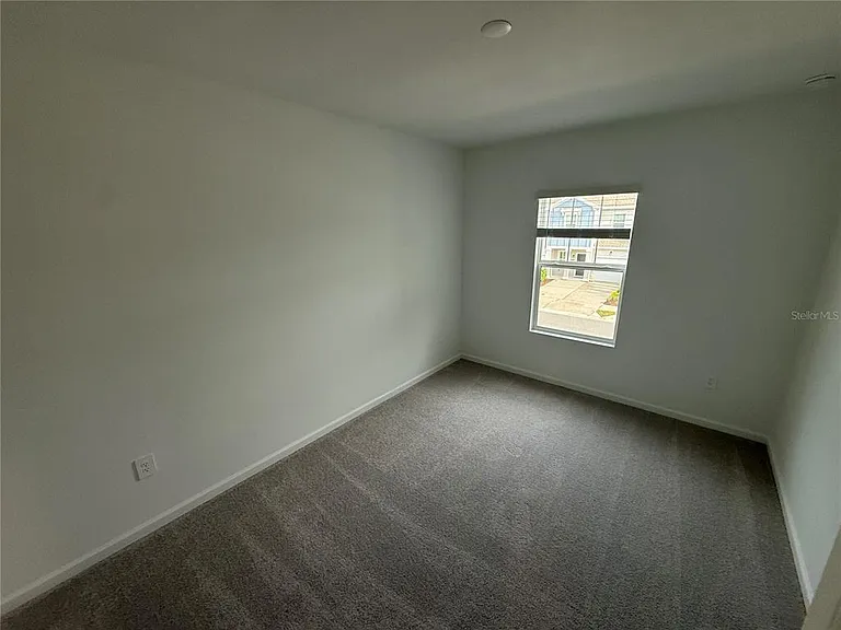 2567 Skyliine Loop — Photo 17