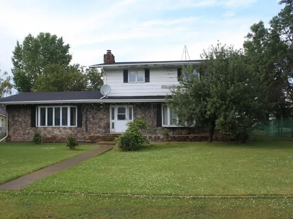 116 3rd St, Grandin, ND 58038