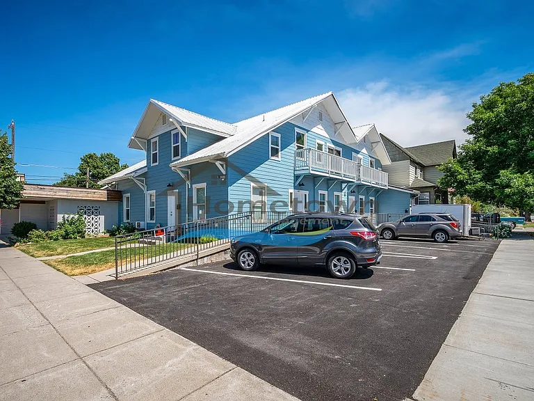 403 E Wallace Ave #3 — Photo 22