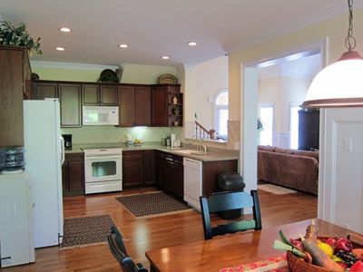 1050 Harbor Ridge Dr, Greensboro, GA, 30642