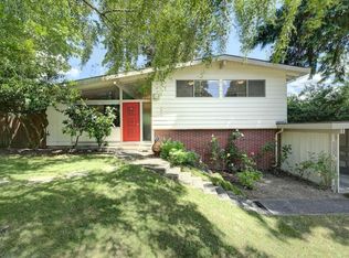 704 163rd Ave SE, Bellevue, WA 98008