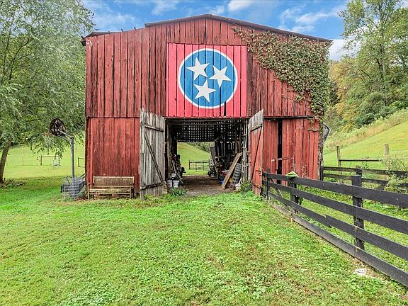 15th image of this home