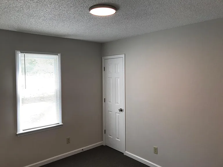 1131 Plaid St — Photo 4