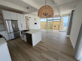 224 43rd St APT B, Manhattan Beach, CA 90266