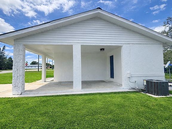 3rd image of 1004 Booker Ave