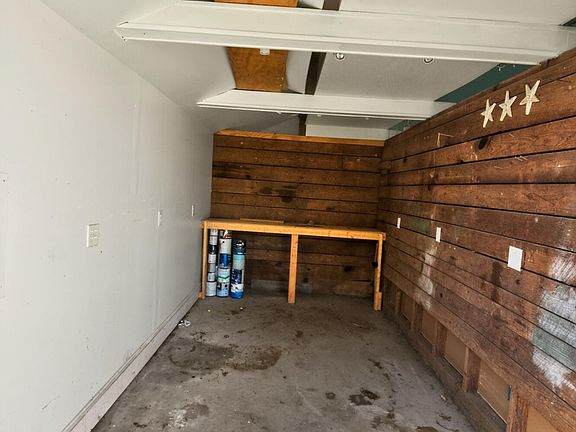 5th image of 202 N Front Street