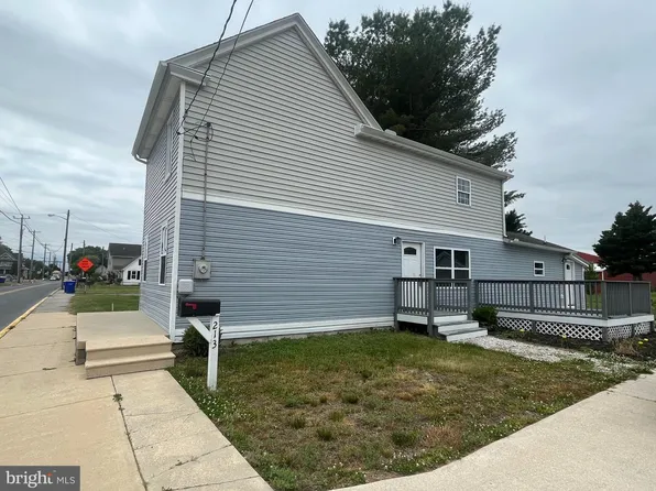 213 S West St, Harrington, DE 19952