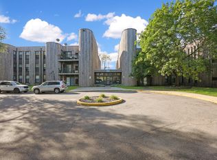 2324 Old Shakopee Rd E #8431-305, Minneapolis, MN 55425