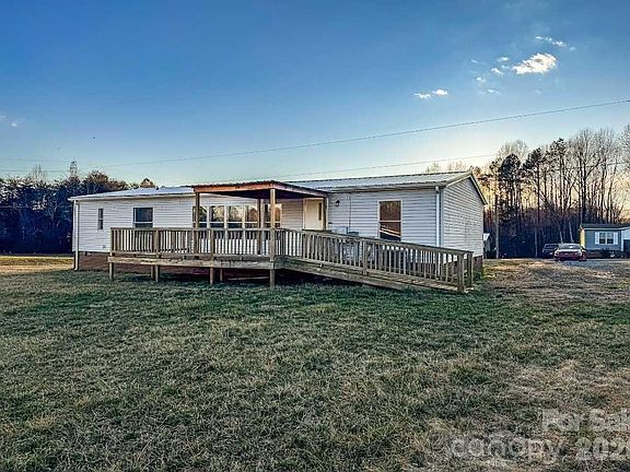 3rd image of 4610 Deal Rd