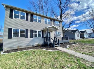 117 N Elm St, Medora, IL 62063