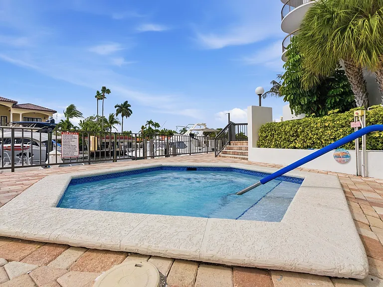 1359 S Ocean Blvd #808 — Photo 50