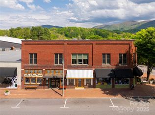 14 N Main St #1, Waynesville, NC 28786