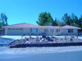 4481 Highland Rd, Phelan, CA 92371