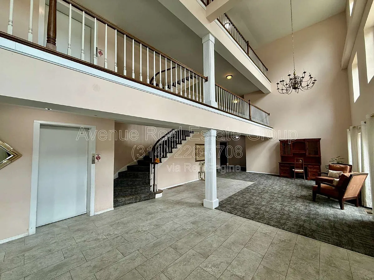Building Photo - 974 Claytonbrook Dr #2D