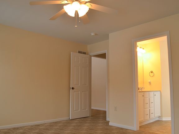 3rd image of 9877 Cherbourg Dr
