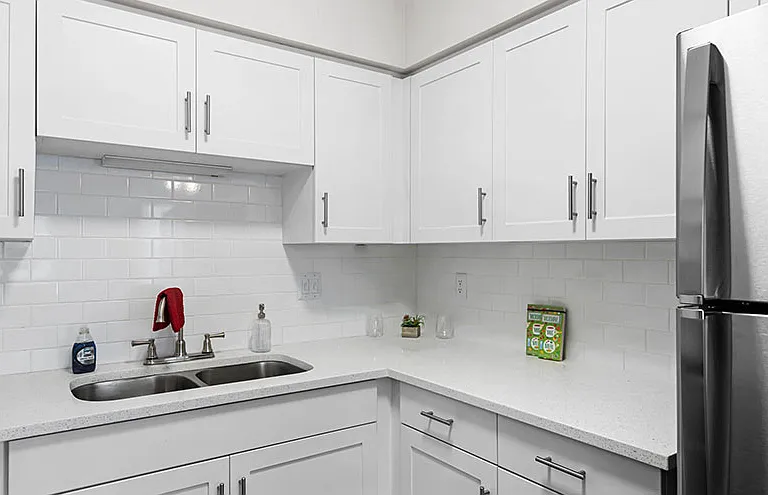 Fountain Square Apartments — Photo 12