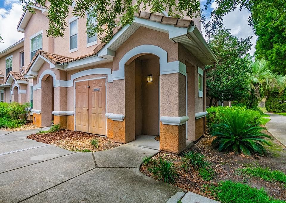 1st image of 17912 Villa Creek Dr