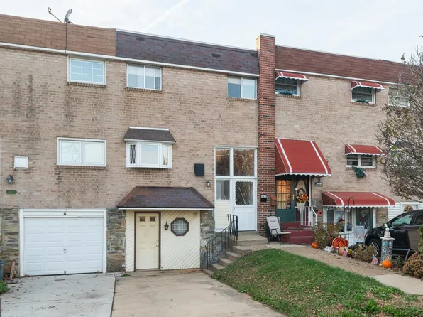 3670 Essex Ln, Philadelphia, PA 19114