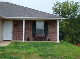 21074 Honest Ln, Saint Robert, MO 65584