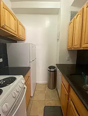 Rented by Corcoran | media 7